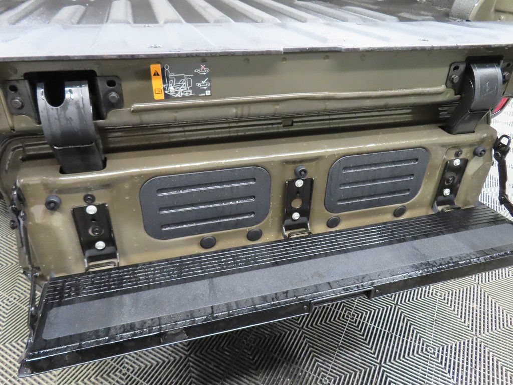 Used 2025 GMC Hummer EV 2X AWD/4WD image 44