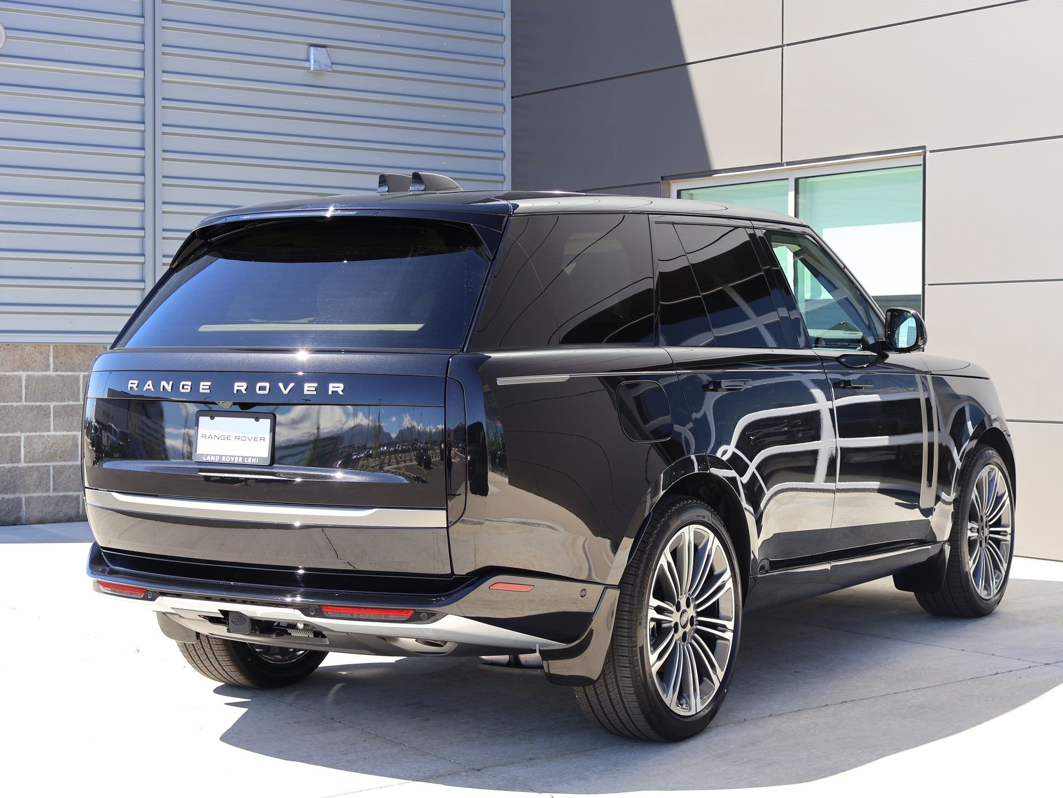 New 2026 Land Rover Range Rover SE AWD/4WD image 5
