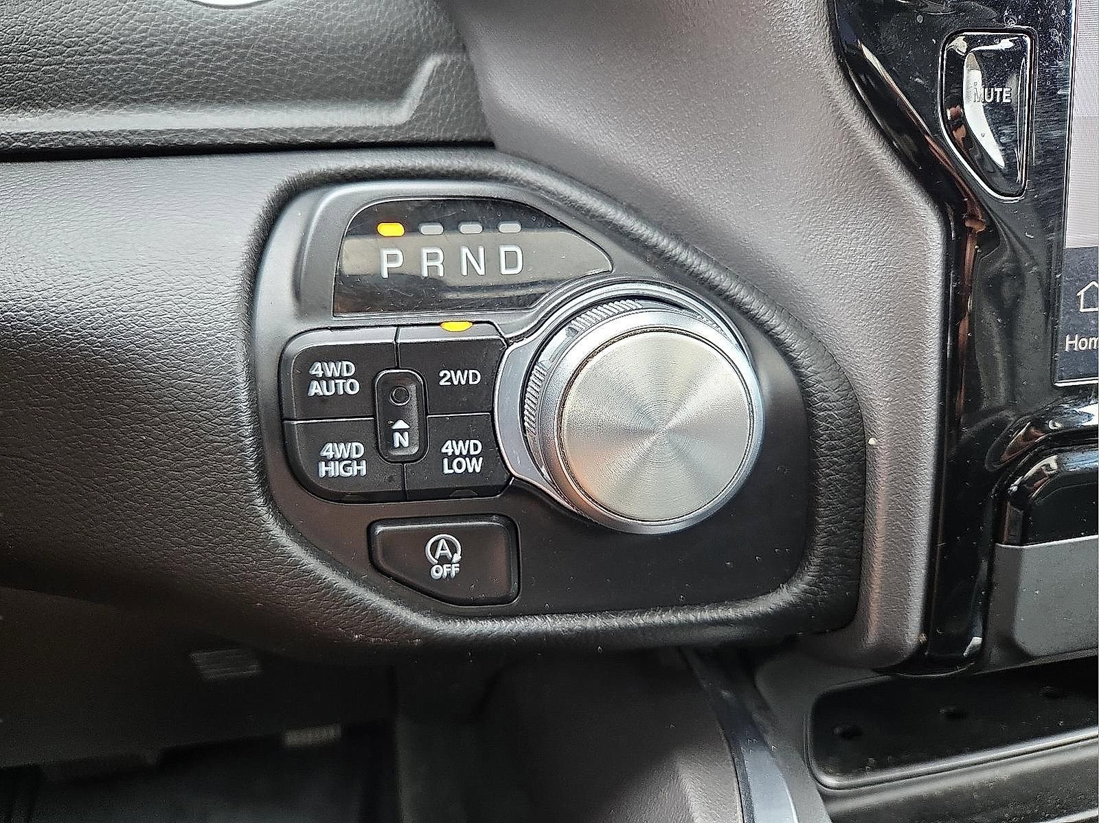 Used 2022 RAM 1500 Laramie AWD/4WD image 21