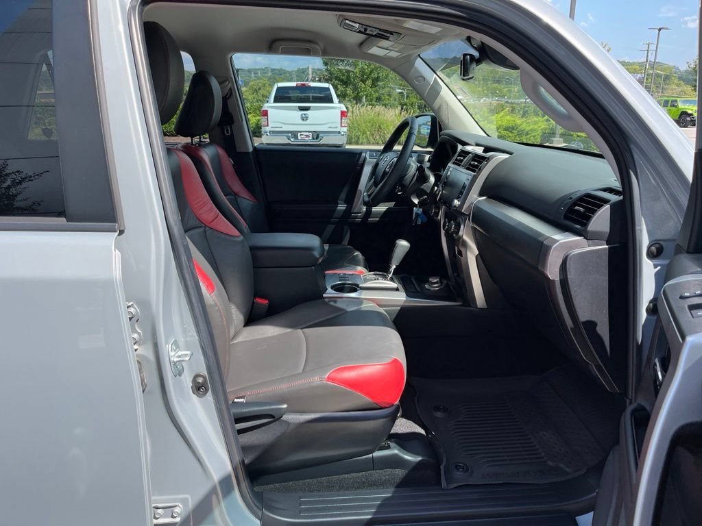 Used 2021 Toyota 4Runner Trail Special Edition AWD/4WD image 26