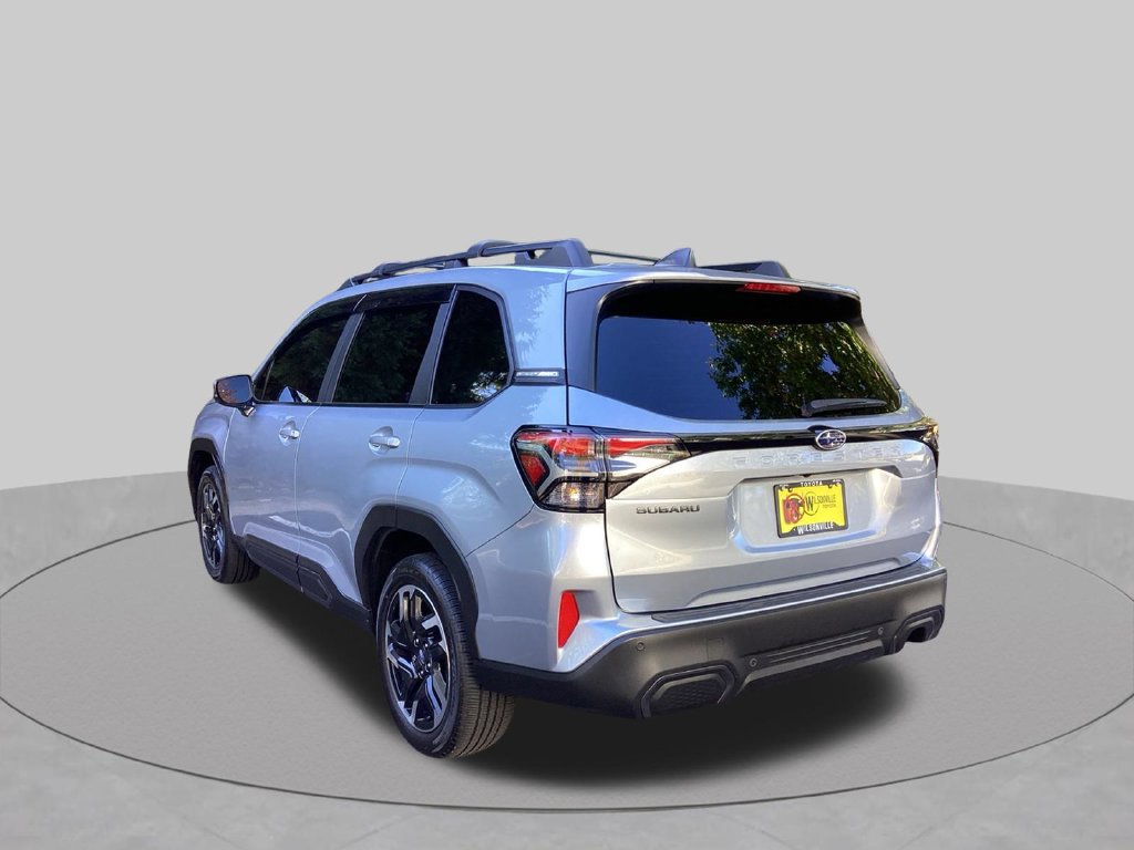 Used 2025 Subaru Forester Limited w/ Popular Package #2 AWD/4WD image 11