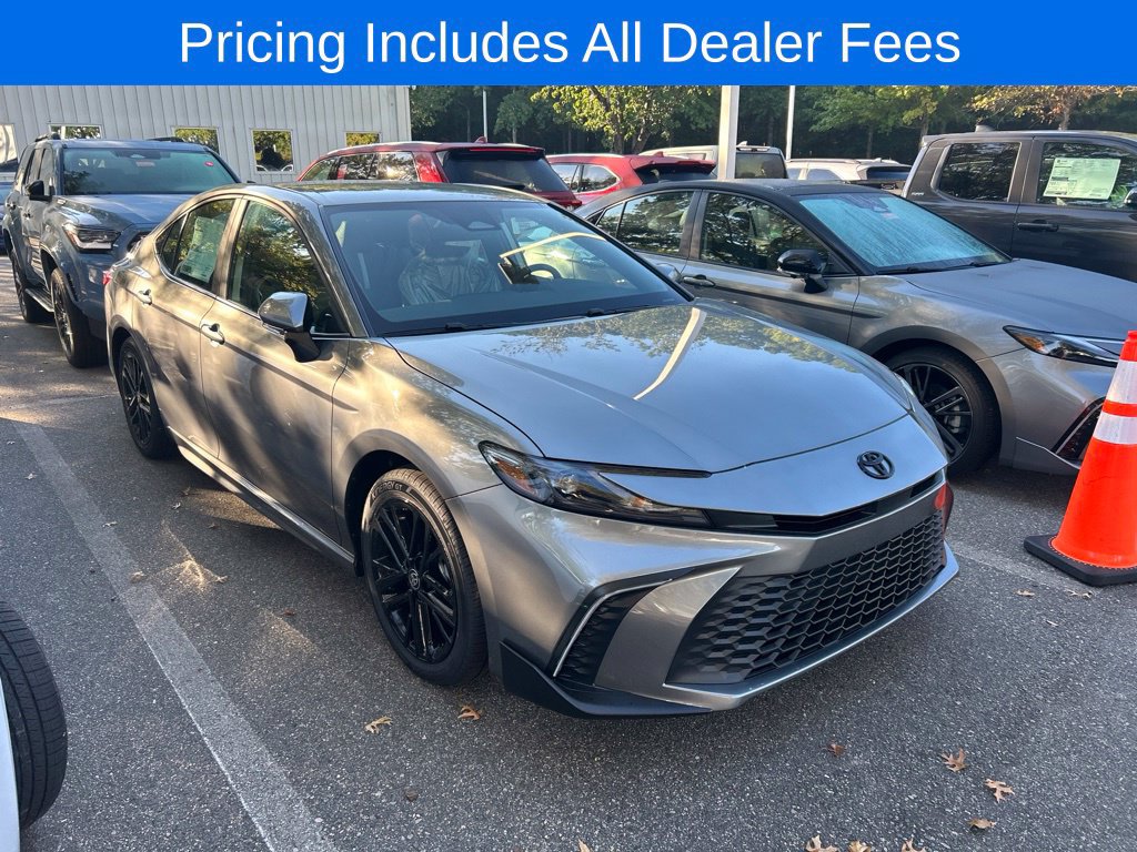 New 2026 Toyota Camry SE FWD image 1