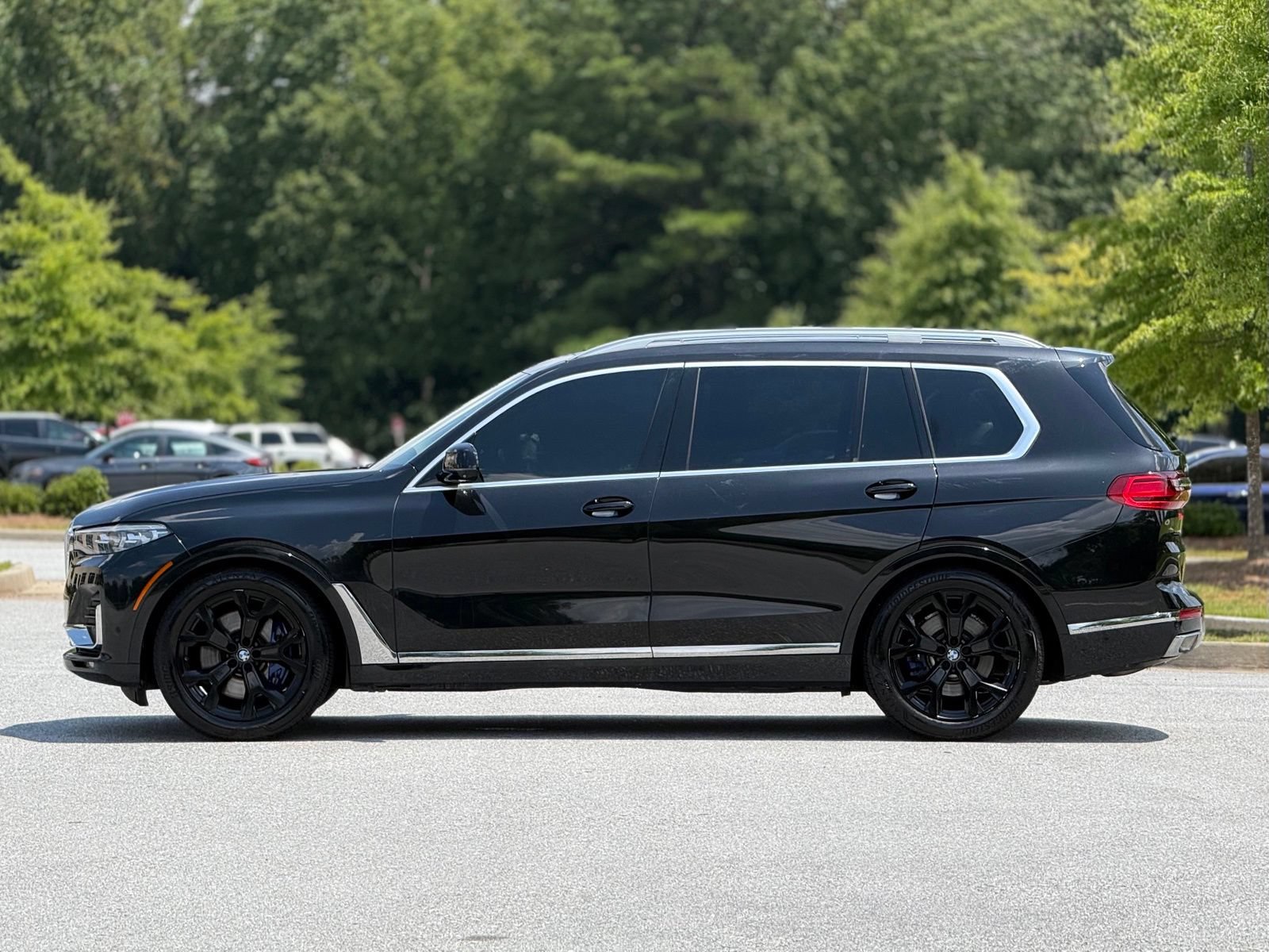 Used 2019 BMW X7 xDrive40i w/ Premium Package AWD/4WD image 9