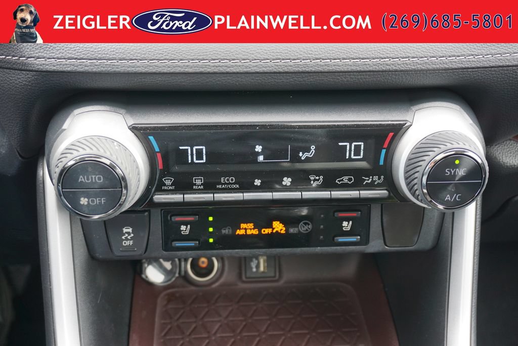 Used 2023 Toyota RAV4 Limited AWD/4WD image 22