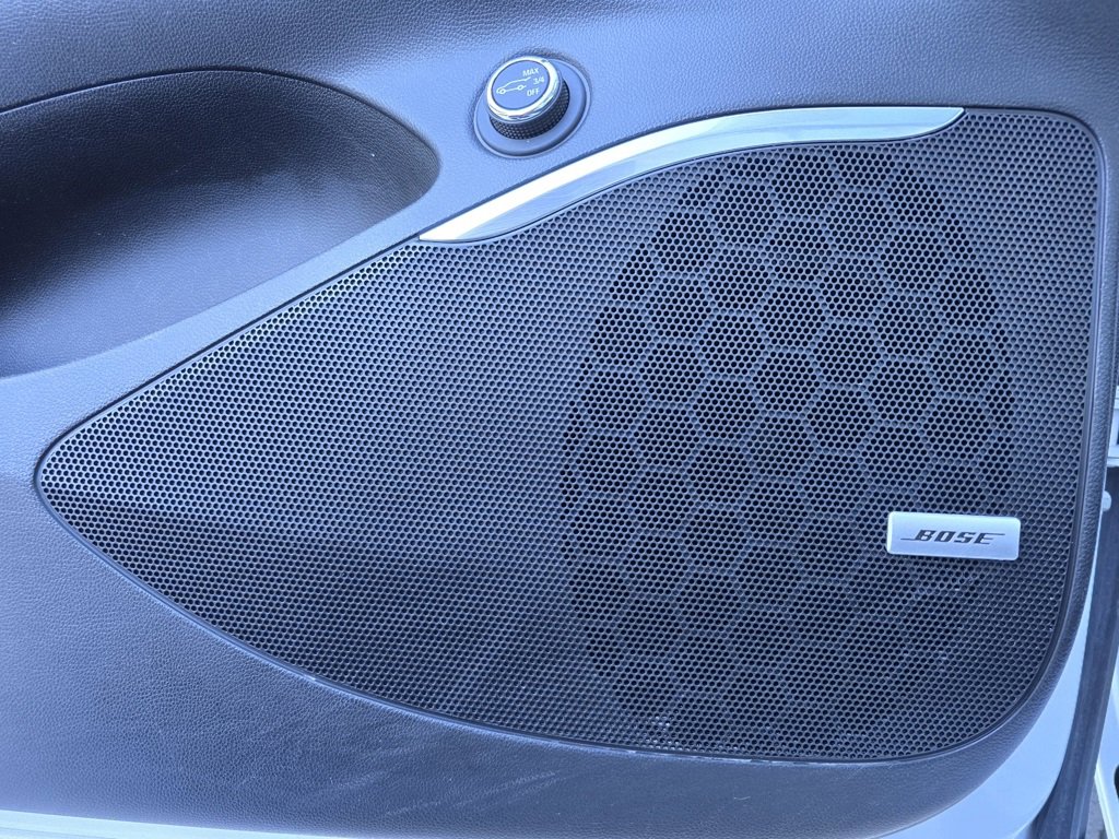 Used 2022 Buick Enclave Avenir w/ Avenir Technology Package image 27