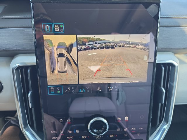 New 2027 GMC Acadia Denali w/ LPO, Floor Liner Package AWD/4WD image 17