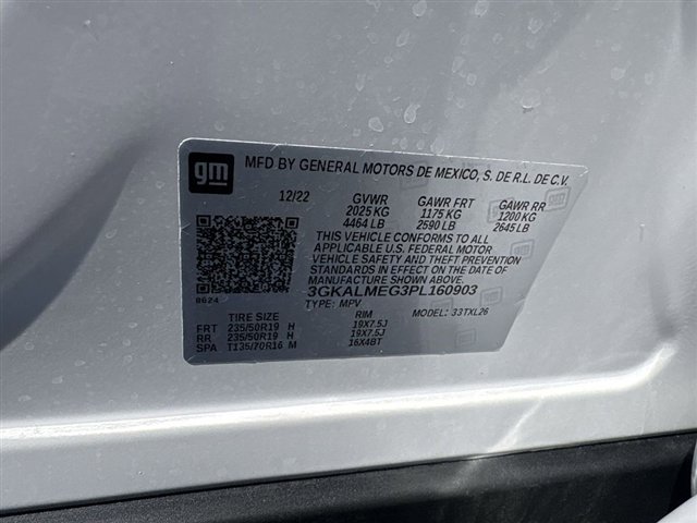 Used 2023 GMC Terrain SLE w/ Driver Convenience Package image 32
