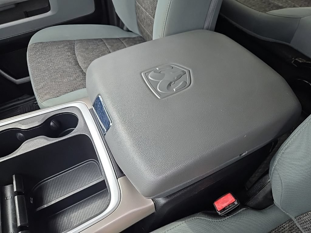 Used 2017 RAM 1500 Big Horn AWD/4WD image 36