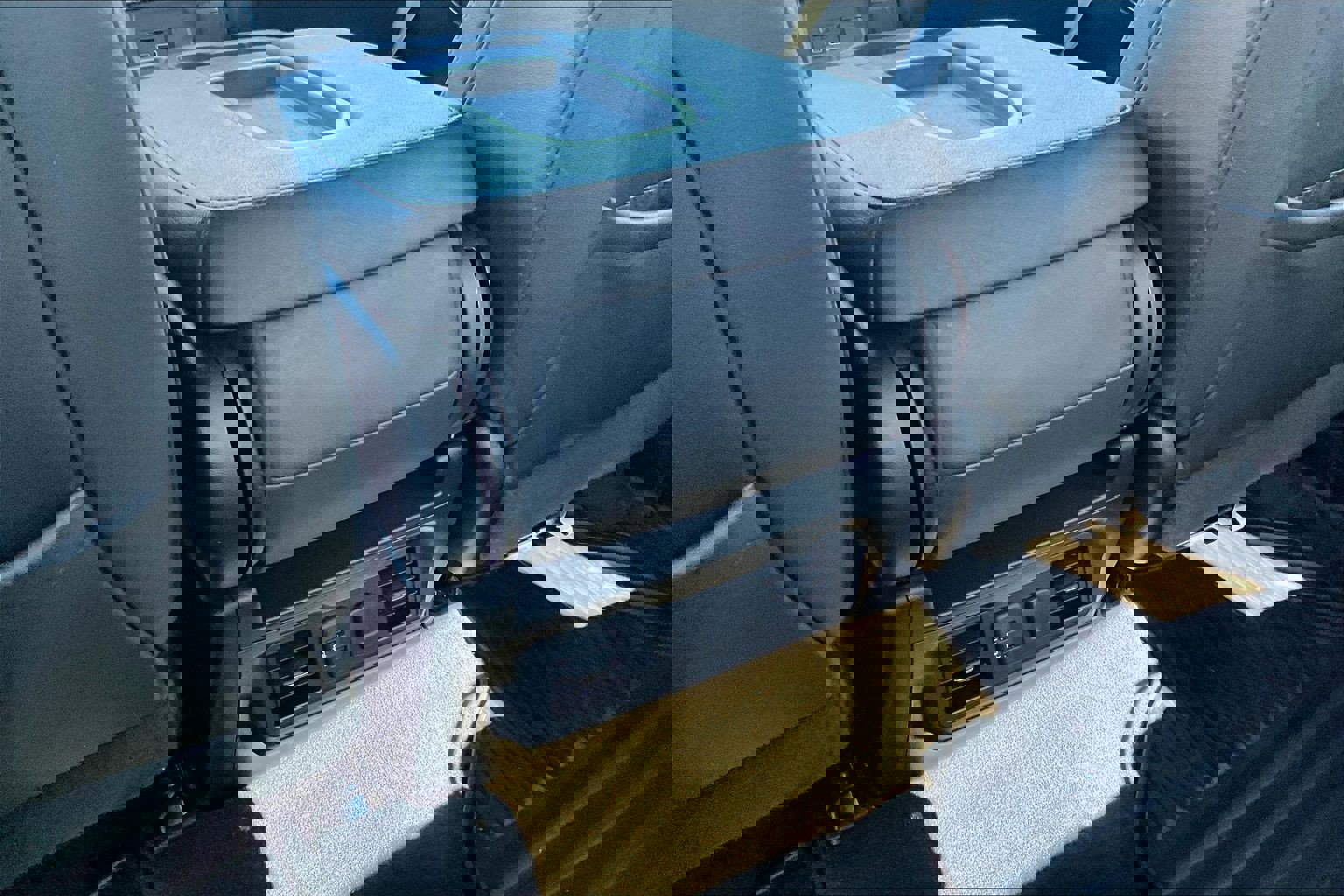 Used 2021 Chevrolet Silverado 2500 LTZ image 11