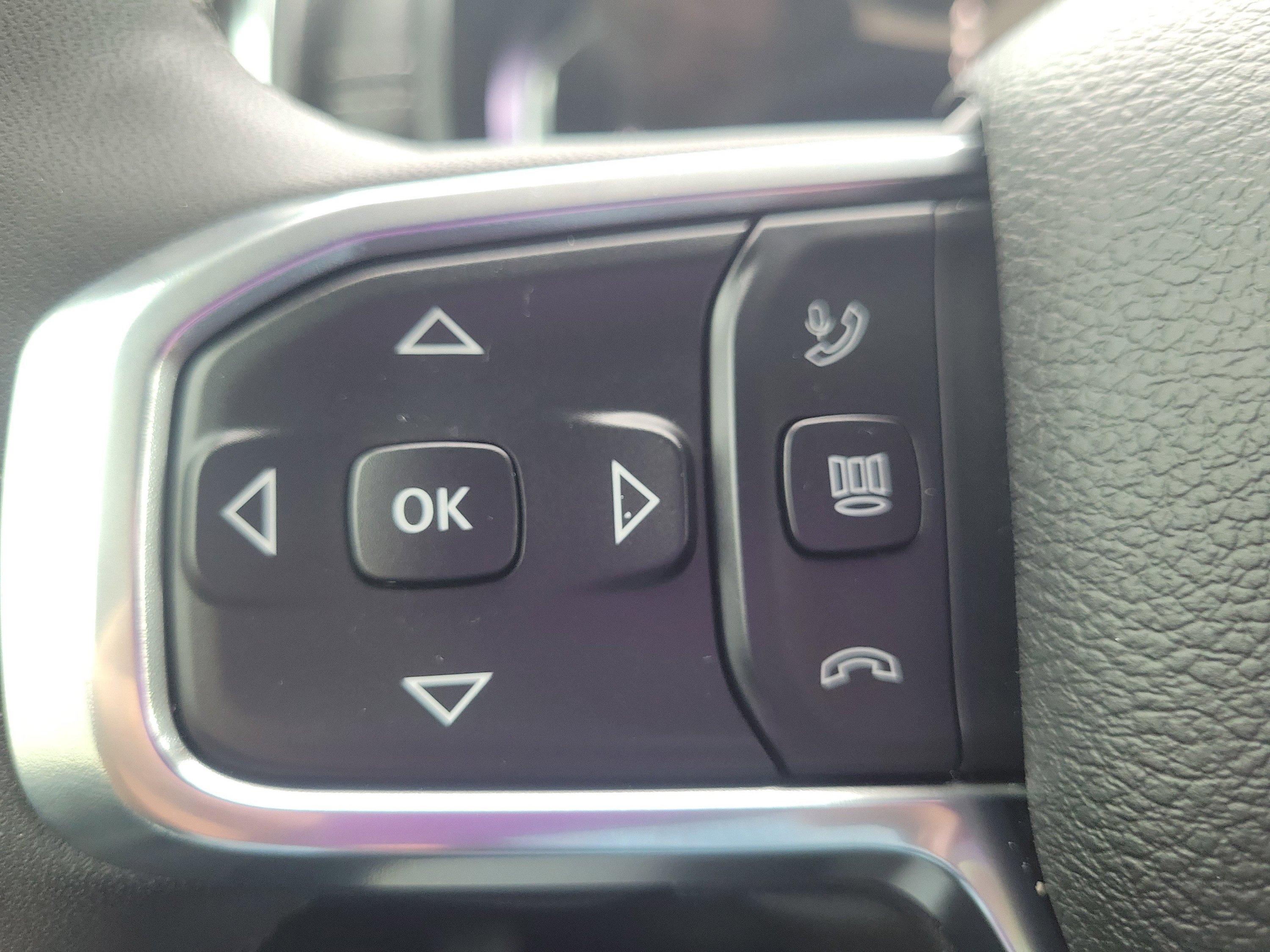 New 2026 RAM 2500 Laramie AWD/4WD image 27