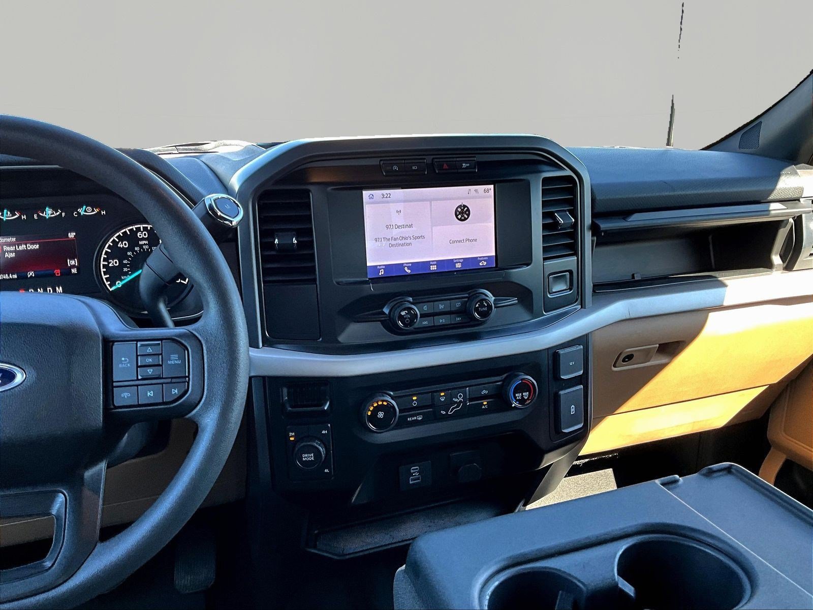Used 2023 Ford F150 XLT AWD/4WD image 10