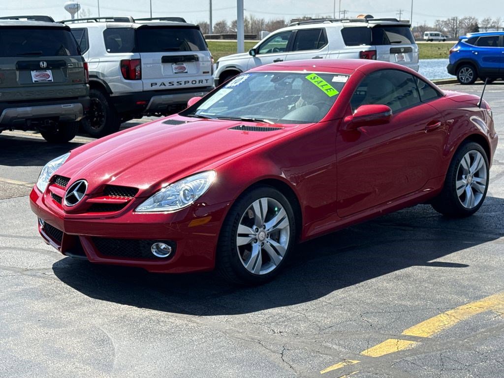 Used 2010 Mercedes-Benz SLK 350 image 7