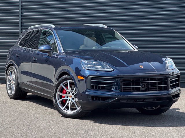 New 2026 Porsche Cayenne S AWD/4WD image 9