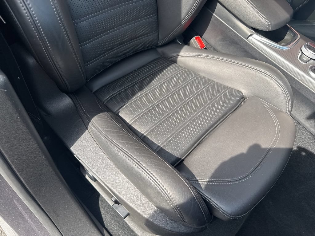 Used 2022 Alfa Romeo Stelvio Veloce AWD/4WD image 69