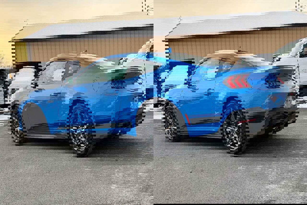 Used 2024 Ford Mustang GT Premium image 5