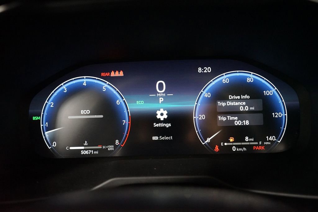 Used 2023 Toyota RAV4 Limited image 15