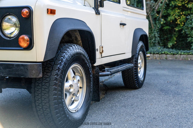 Used 1995 Land Rover Defender 90 AWD/4WD image 88