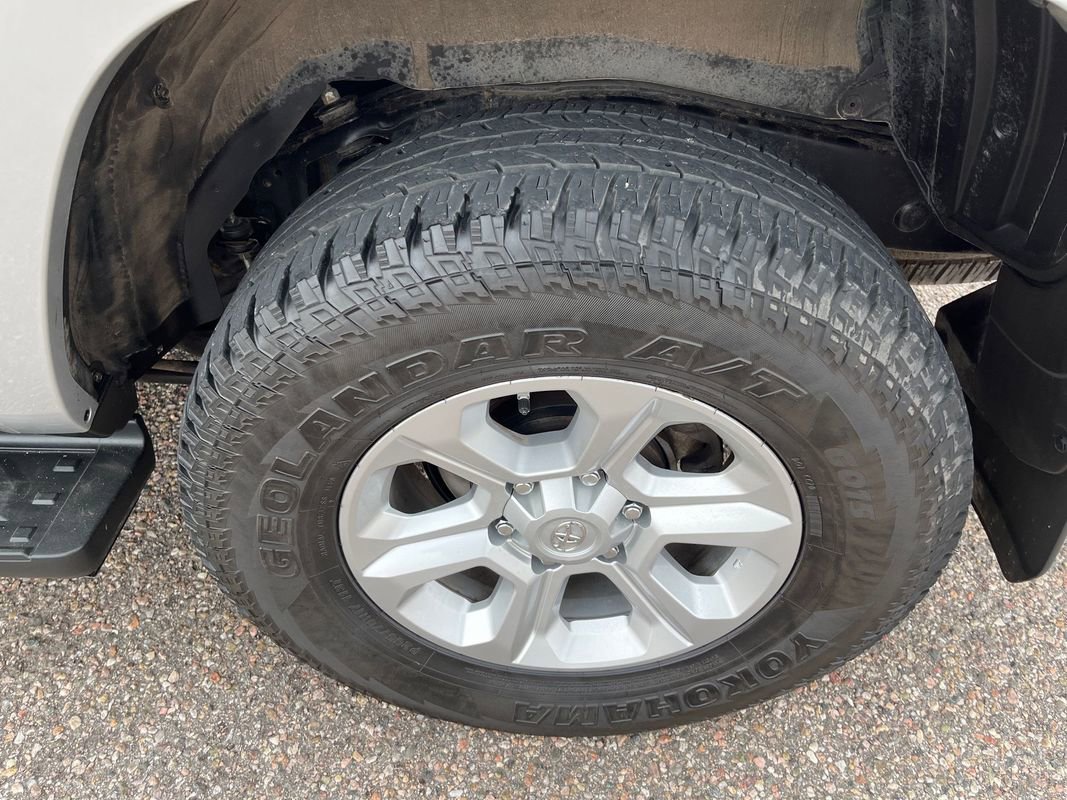 Used 2020 Toyota 4Runner SR5 image 24