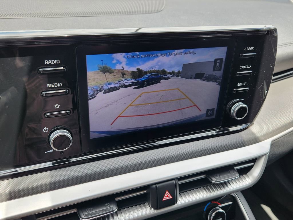 Used 2022 Kia K5 LXS AWD/4WD image 17