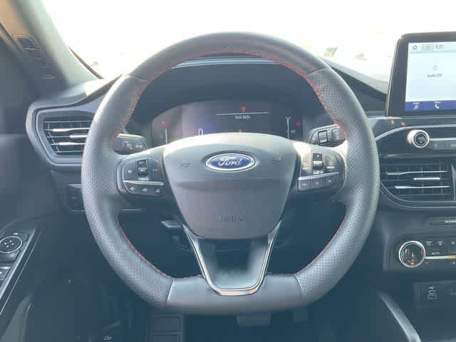 Used 2025 Ford Escape ST-Line Select AWD/4WD image 21