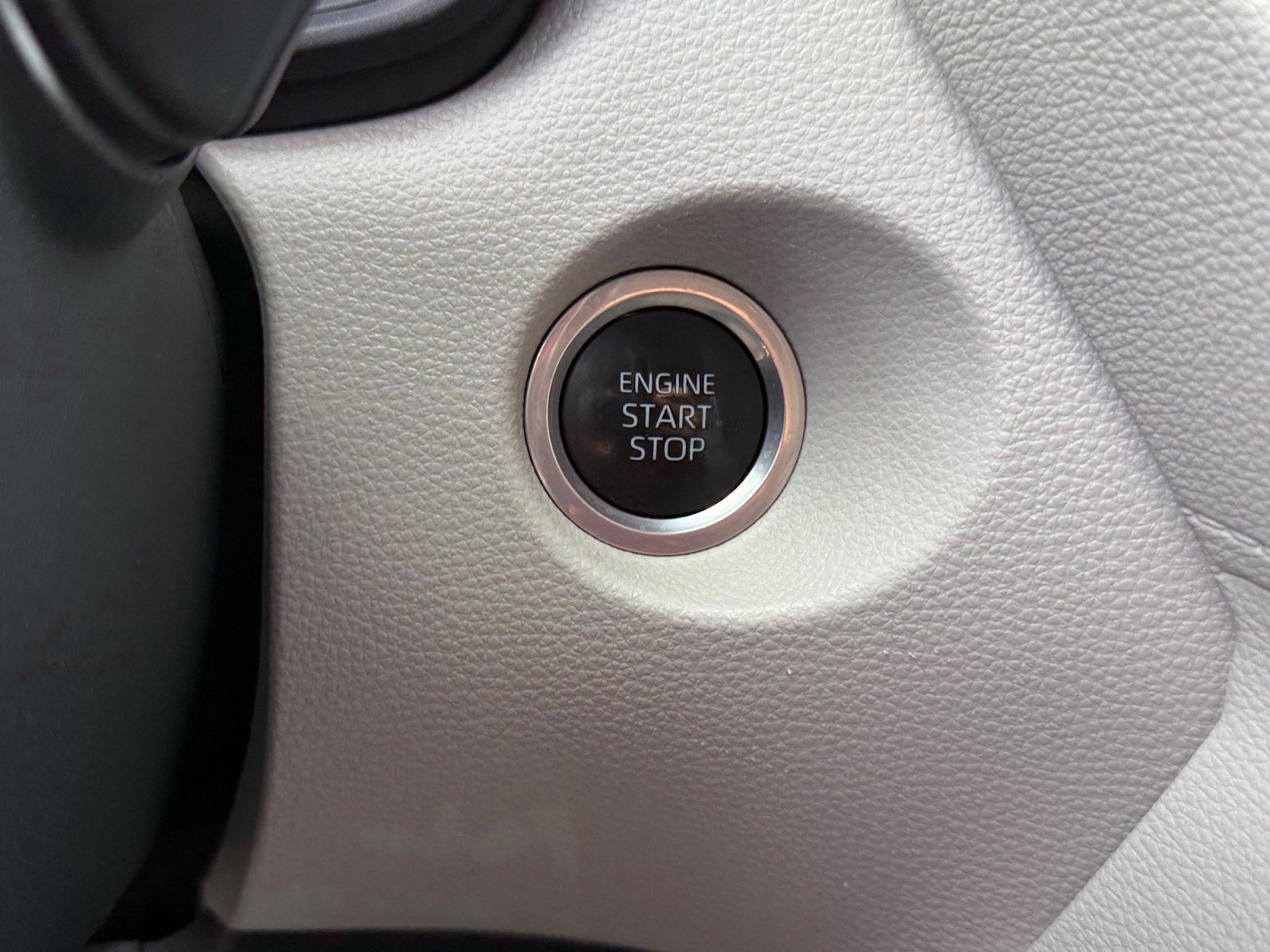 Certified 2023 Toyota Corolla Cross LE AWD/4WD image 28