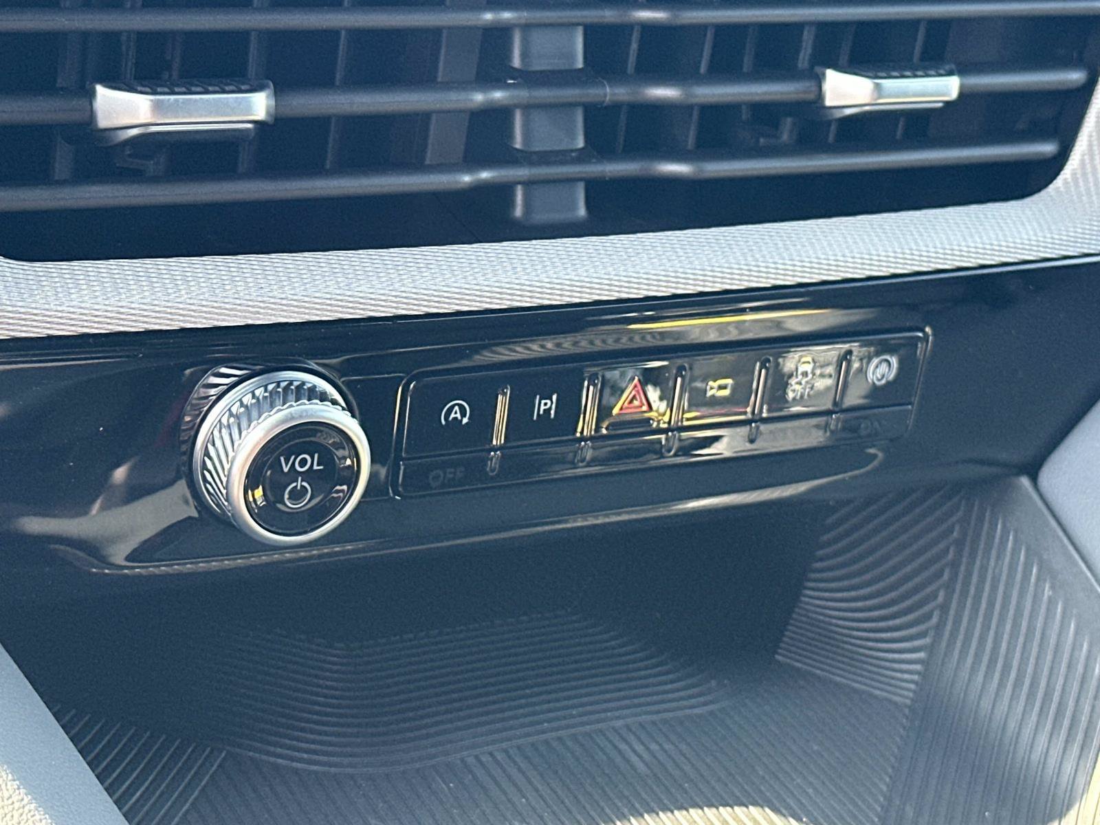 New 2027 Ford Explorer Active AWD/4WD image 10