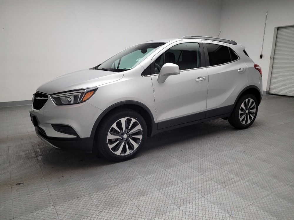 Used 2021 Buick Encore Preferred image 2