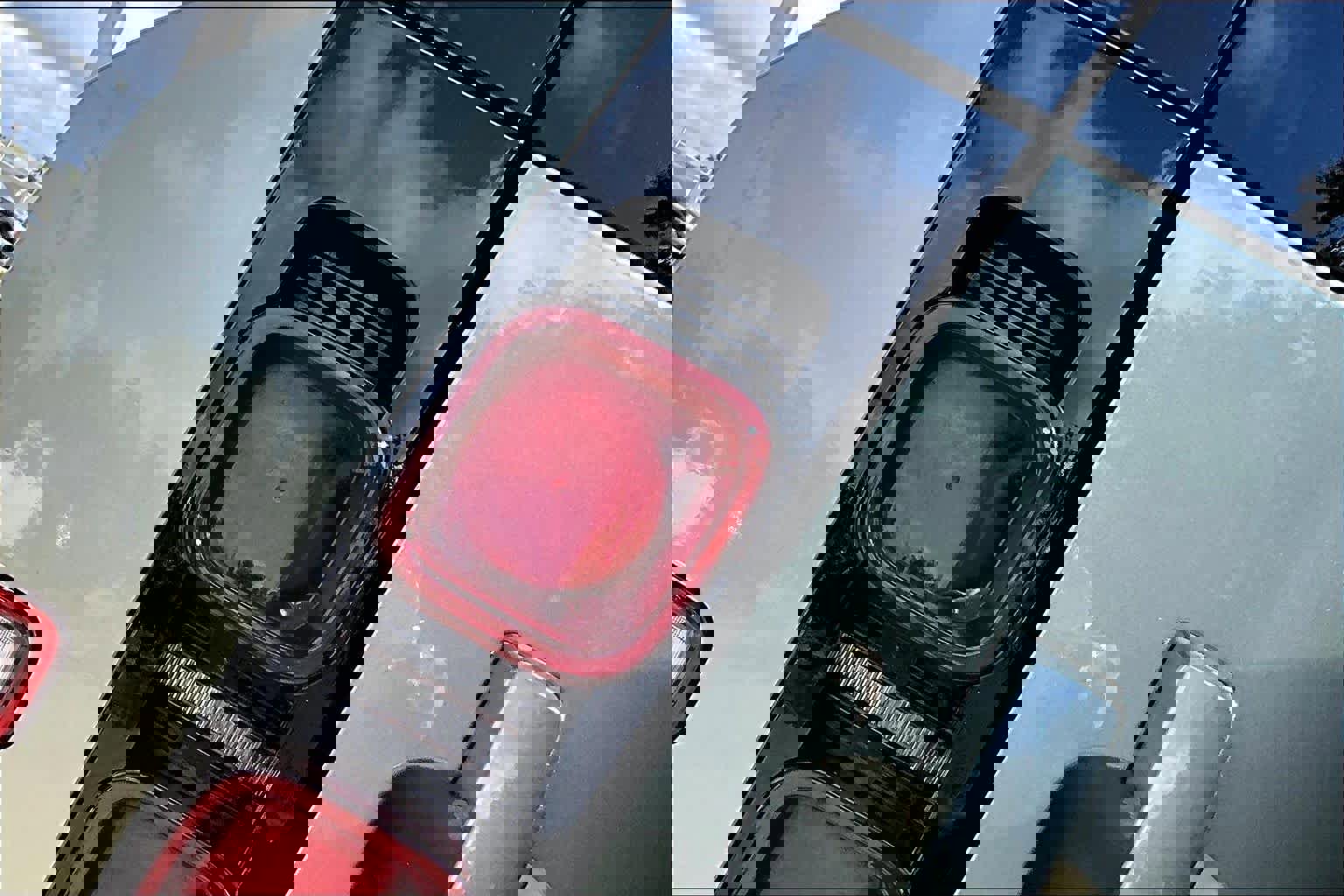 Used 2023 Land Rover Defender 130 SE image 29