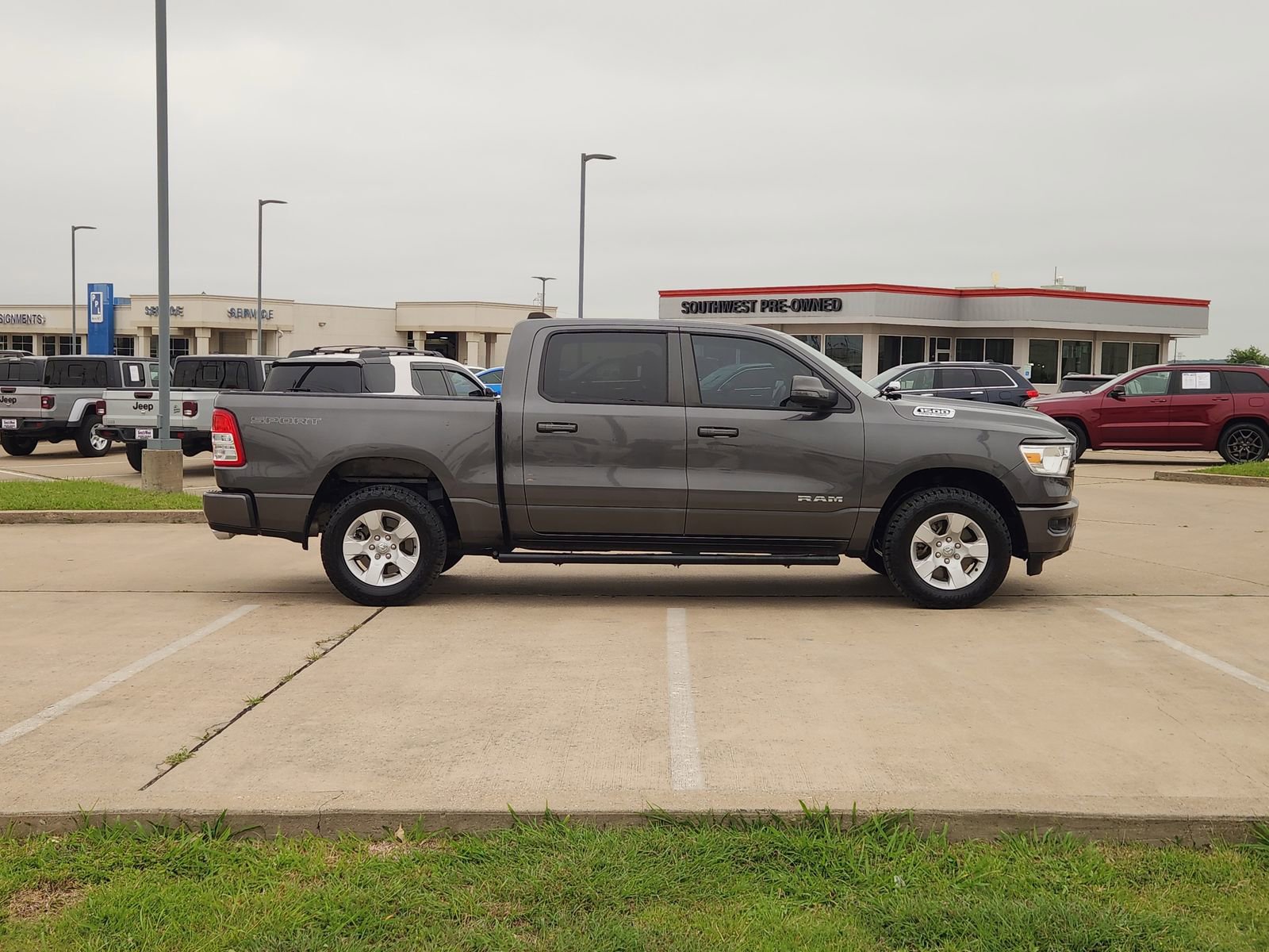 Used 2023 RAM 1500 Lone Star AWD/4WD image 7