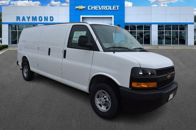 New 2025 Chevrolet Express 2500 Extended image 11