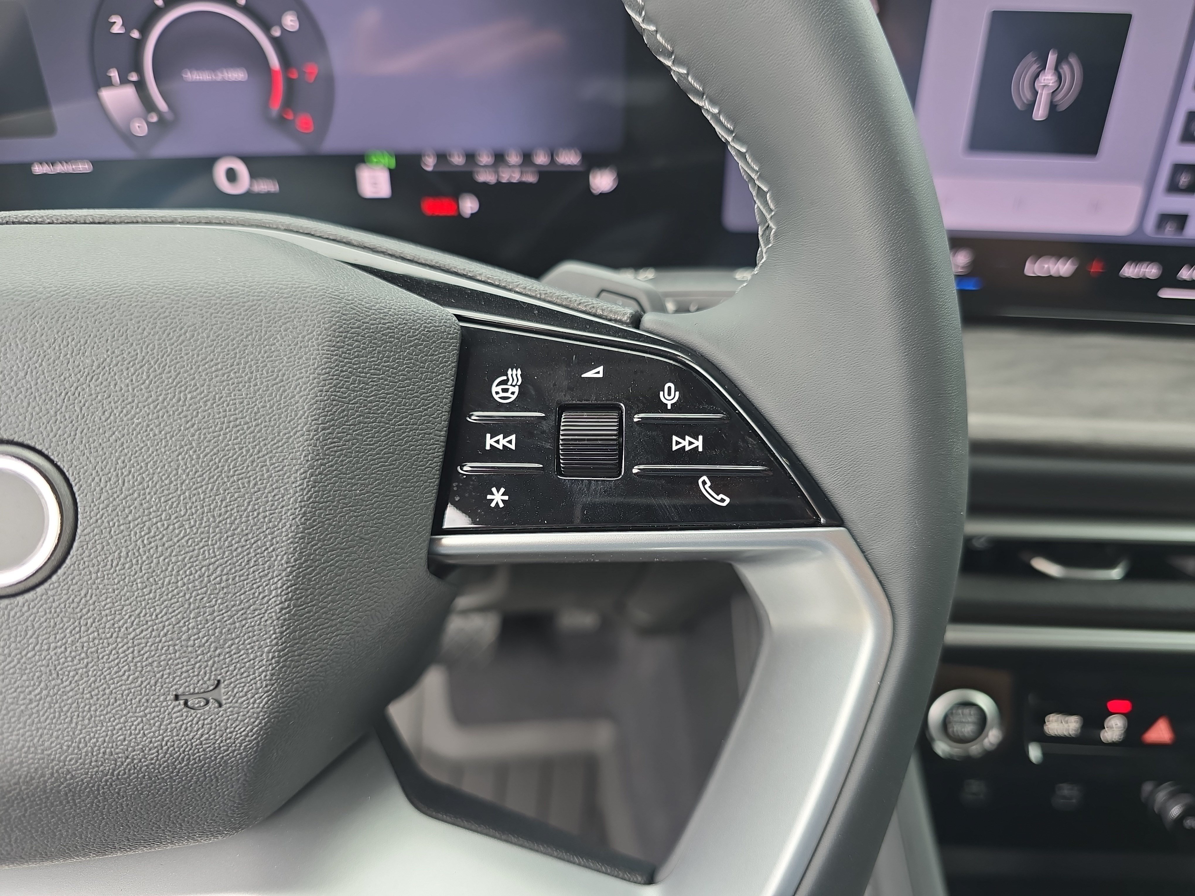 New 2026 Audi Q5 Premium Plus AWD/4WD image 17