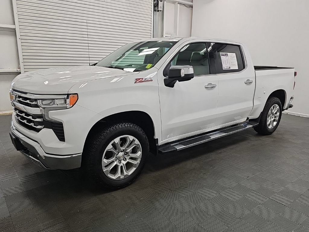 Certified 2024 Chevrolet Silverado 1500 LTZ AWD/4WD image 5
