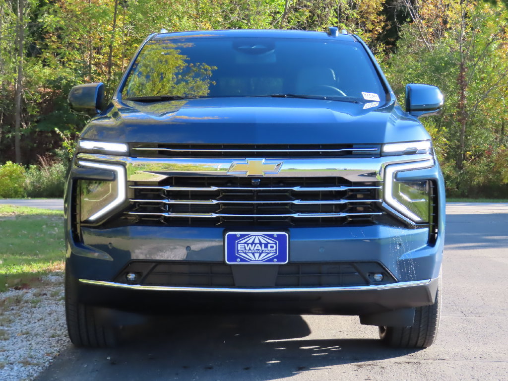 New 2027 Chevrolet Suburban LT w/ Comfort Package AWD/4WD image 21