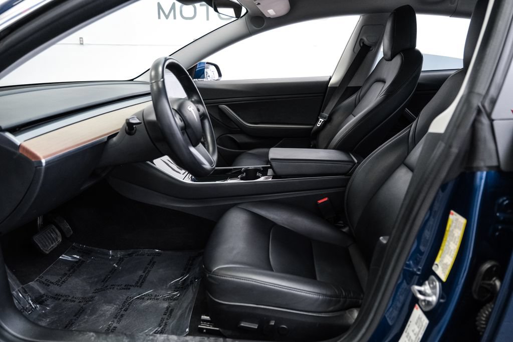 Used 2018 Tesla Model 3 Long Range AWD/4WD image 4