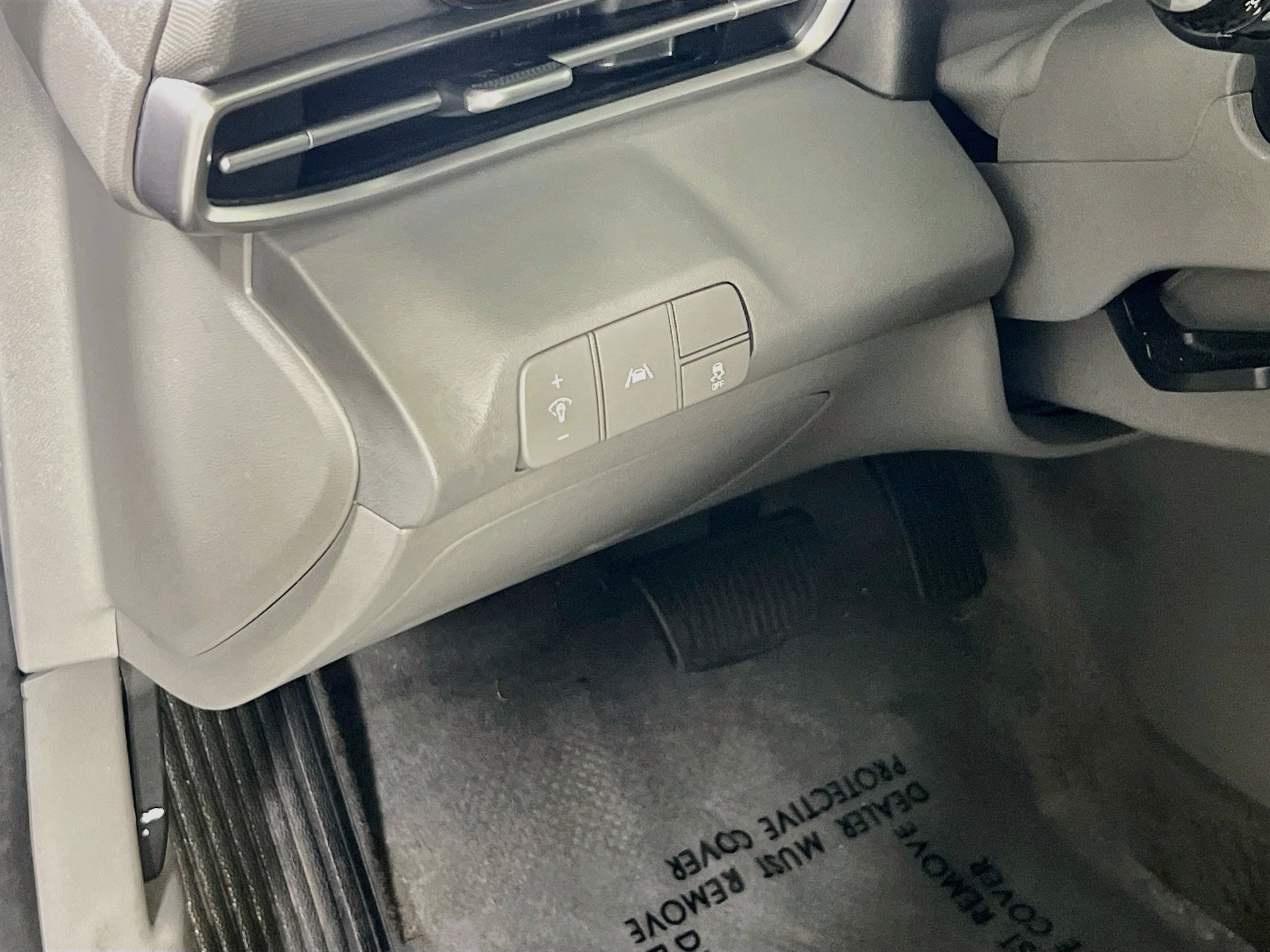 Used 2023 Hyundai Elantra SEL w/ Convenience Package FWD image 10