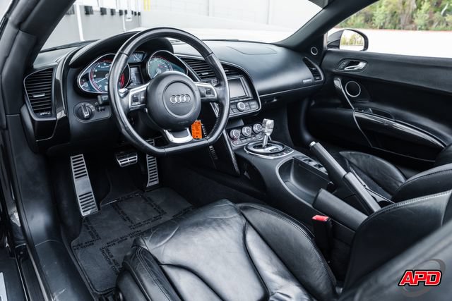 Used 2011 Audi R8 V10 AWD/4WD image 2