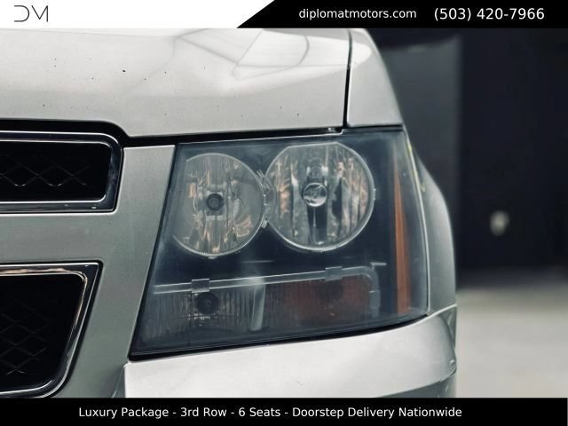 Used 2010 Chevrolet Tahoe LT w/ Luxury Package AWD/4WD image 13