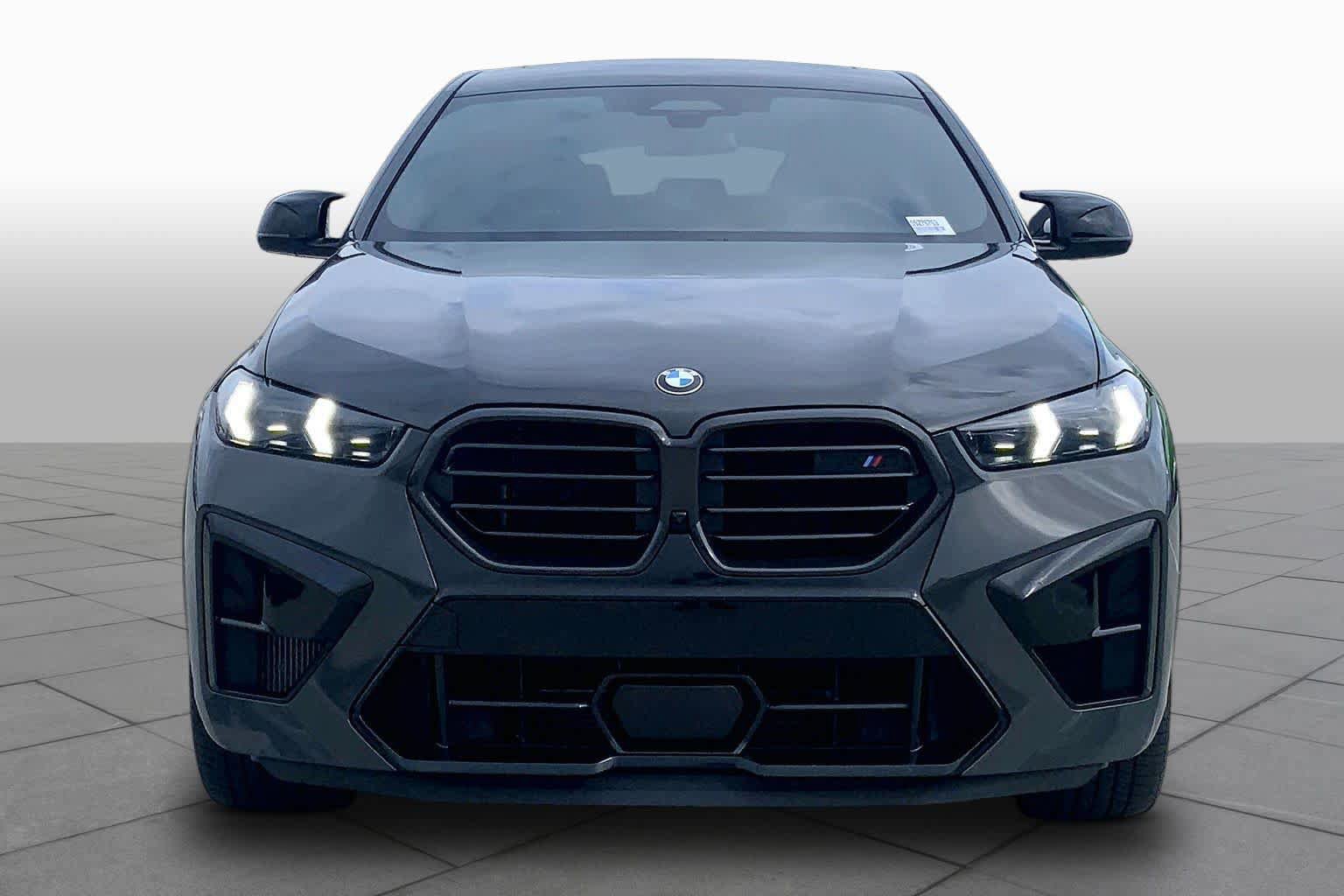 Used 2025 BMW X6 M Competition w/ Executive Package image 3