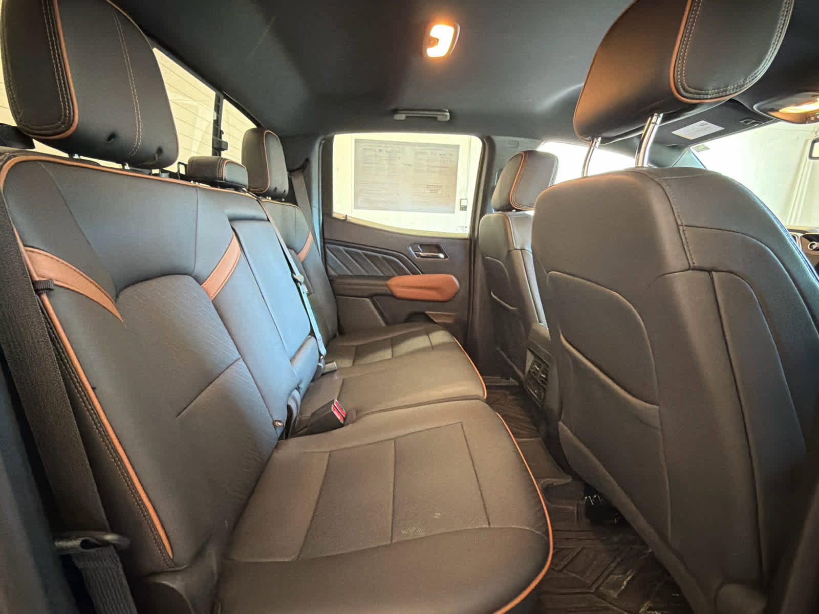 Used 2023 GMC Canyon AT4 w/ AT4 Premium Package AWD/4WD image 29