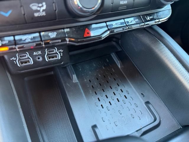 Used 2025 Dodge Durango GT AWD/4WD image 23