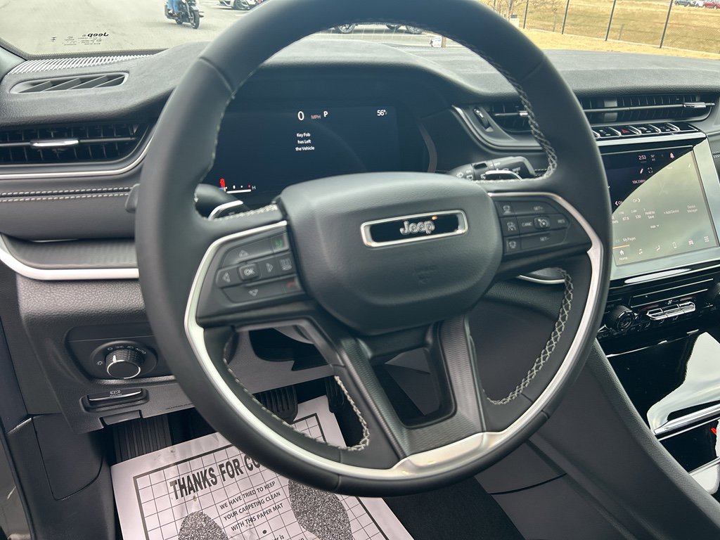 New 2025 Jeep Grand Cherokee Laredo RWD image 10