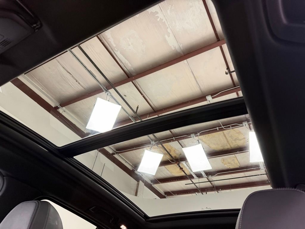 Used 2018 BMW X3 M40i image 25