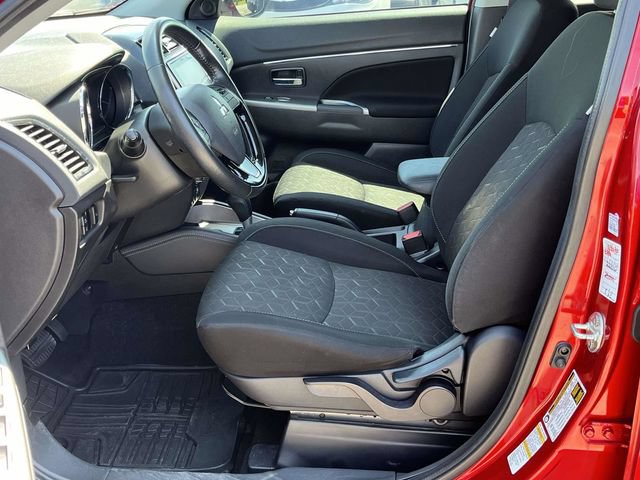 Used 2020 Mitsubishi Outlander Sport AWD image 13