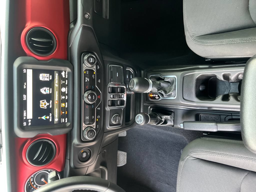 Used 2022 Jeep Gladiator Sport AWD/4WD image 29