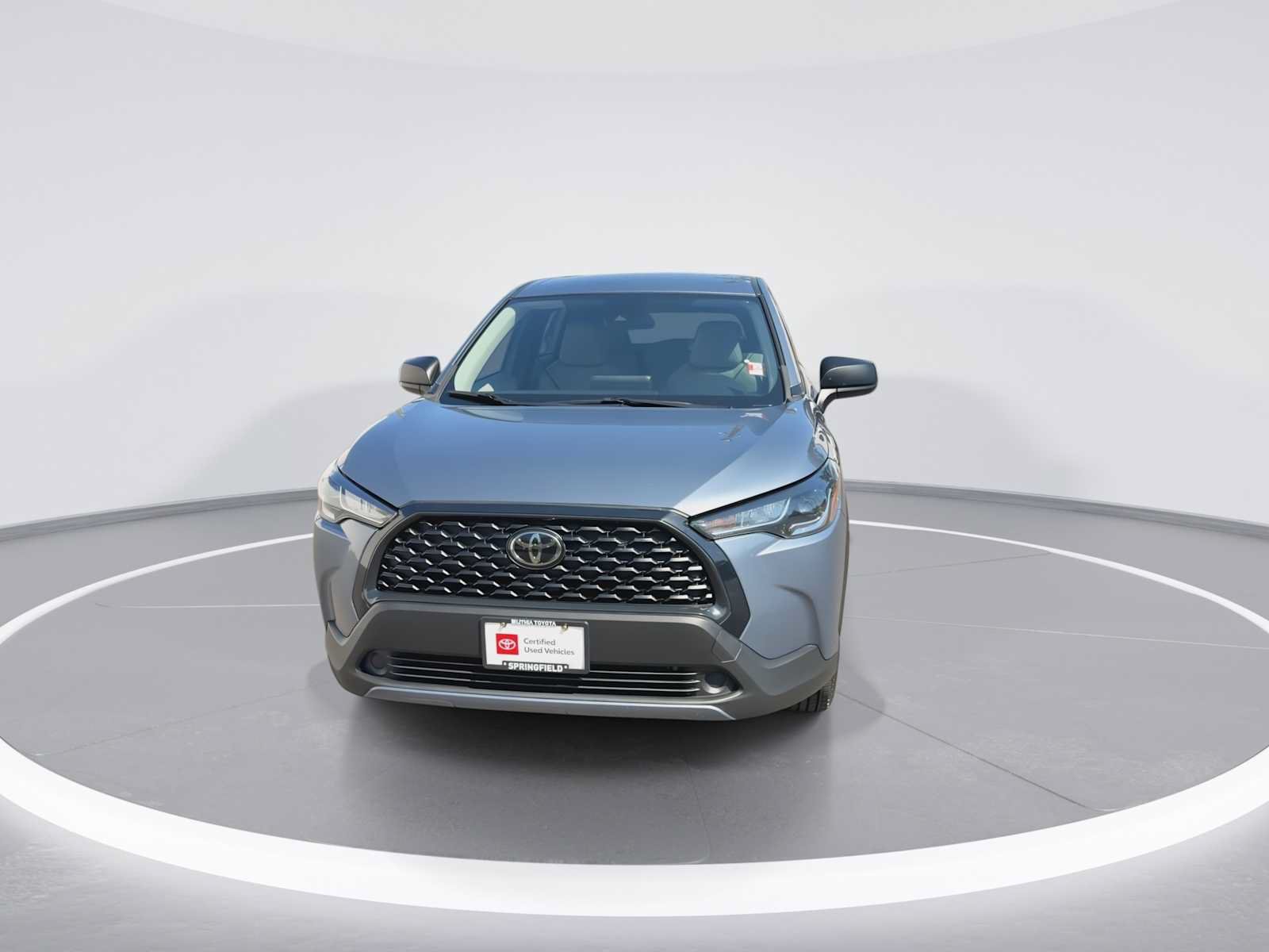 Certified 2022 Toyota Corolla Cross L FWD image 3