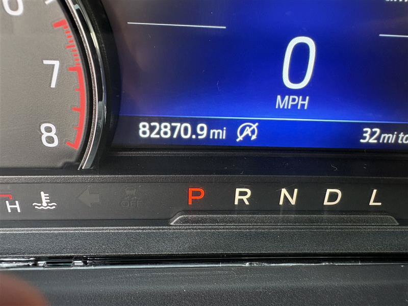 Used 2021 Ford Explorer Limited w/ Equipment Group 301A AWD/4WD image 22