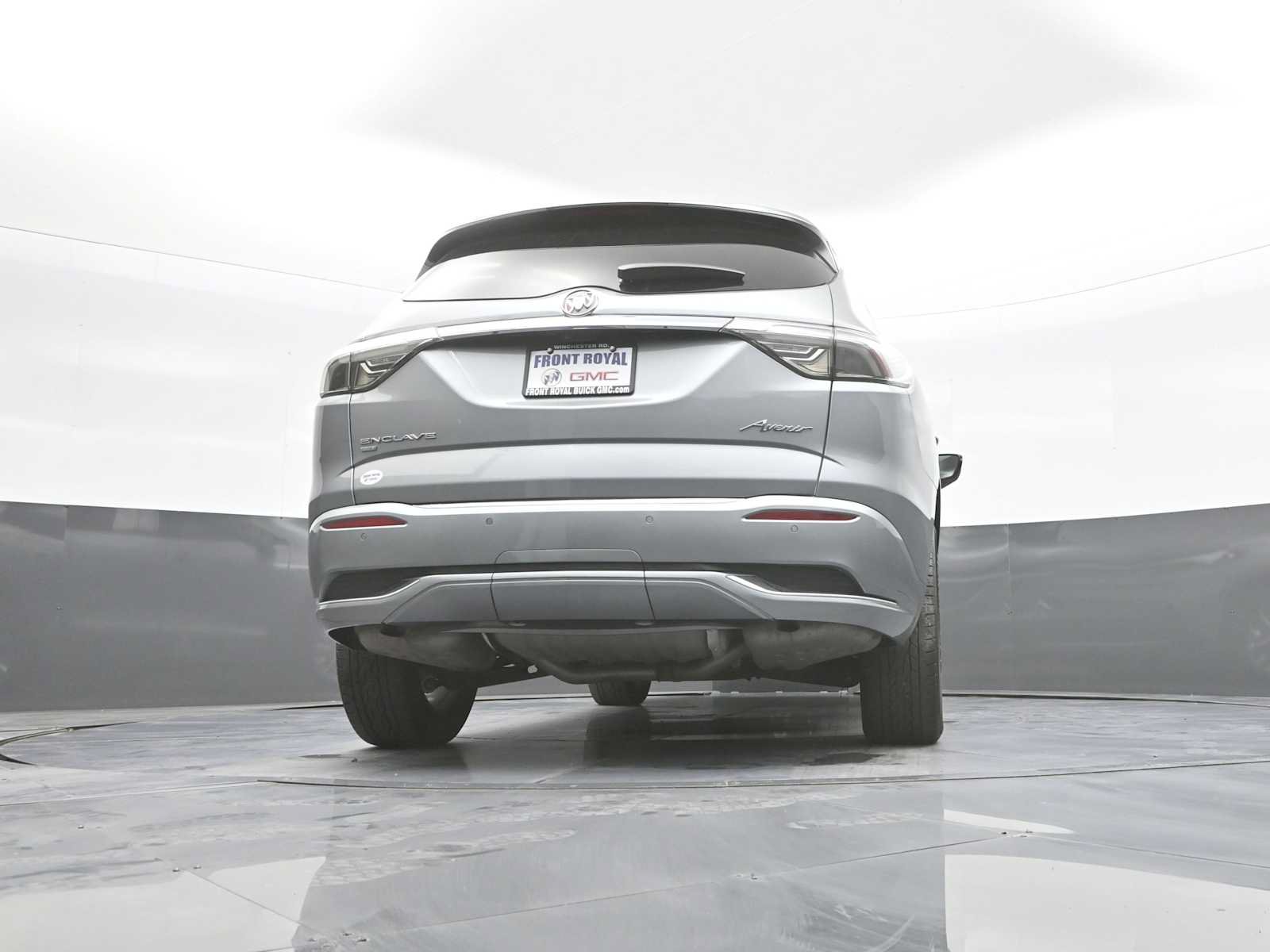 Used 2024 Buick Enclave Avenir AWD/4WD image 46