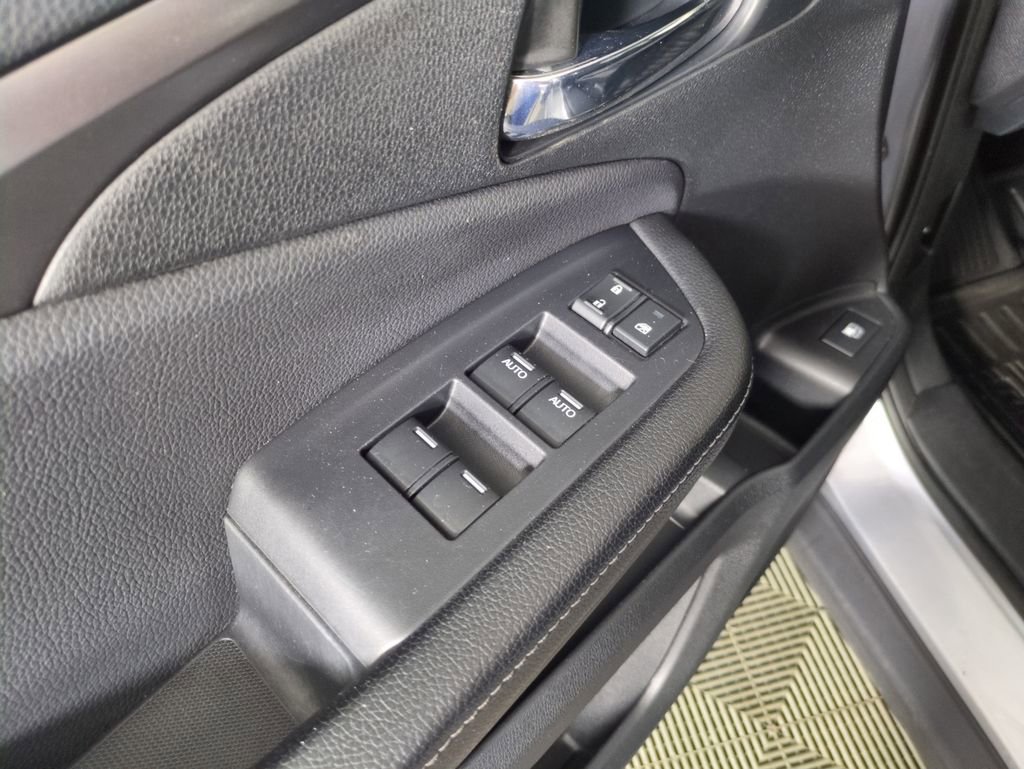 Used 2017 Honda Ridgeline RTS image 13