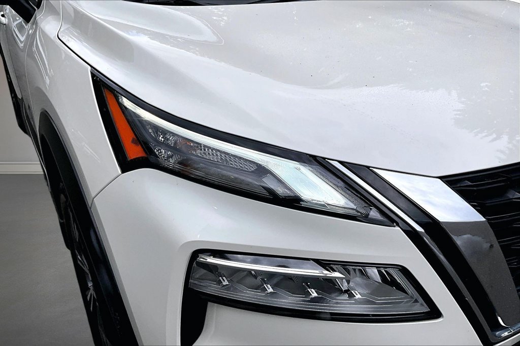 Used 2023 Nissan Rogue SV w/ SV Premium B Package AWD/4WD image 29