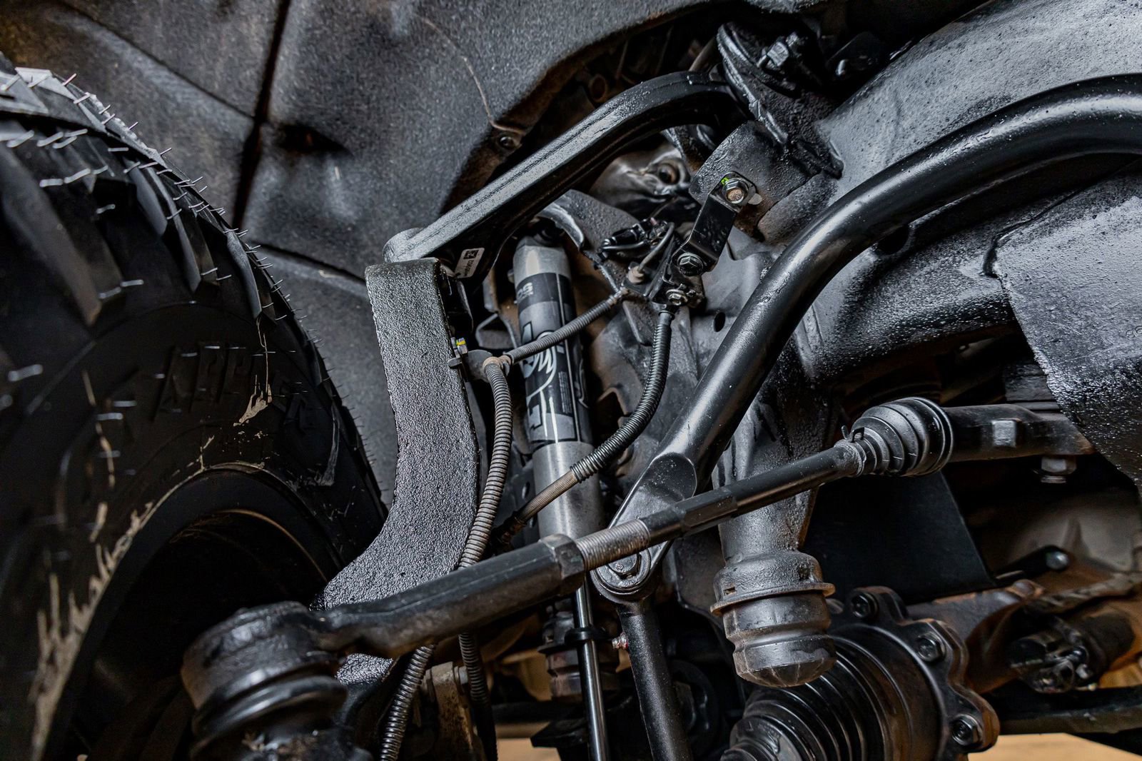 Used 2021 GMC Sierra 2500 AT4 w/ AT4 Premium Plus Package image 14